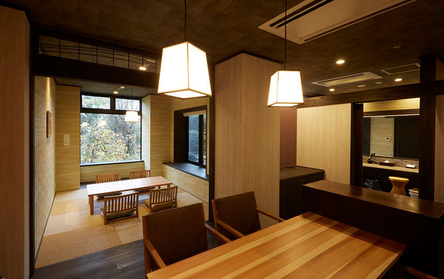 【岩風呂】山茶花